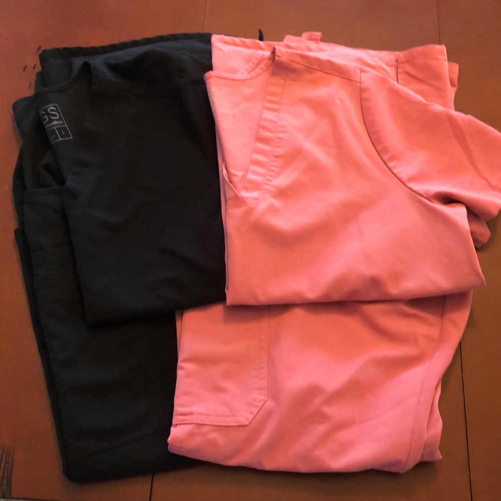 Figs large pink and black technical scrubs sets